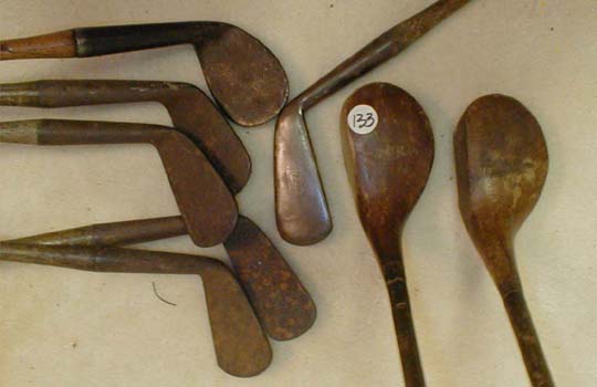 Gifts for the Golfer! Golf Gifts. Wooden Shaft Golf Clubs and Collectibles, Antique Golf Balls and golf collectables.  Hickory Golf Clubs - Great artifacts for interior decorating! Rare coins on ebay.  Gofl clubs.