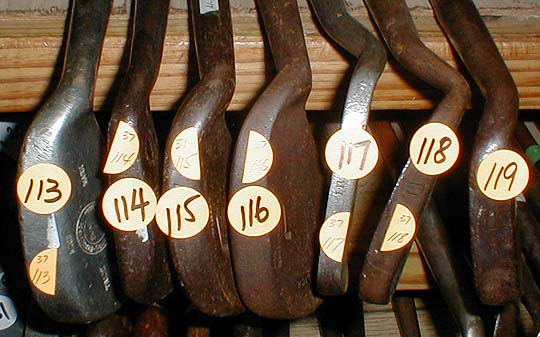 Gifts for the Golfer! Golf Gifts. Wooden Shaft Golf Clubs and Collectibles, Antique Golf Balls and golf collectables. 