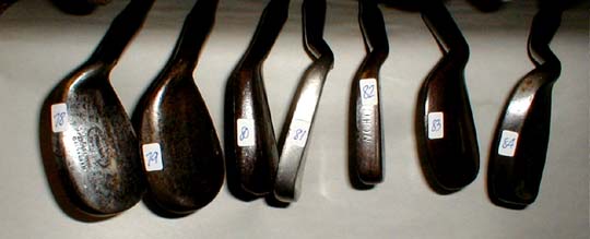 Gifts for the Golfer! Golf Gifts. Wooden Shaft Golf Clubs and Collectibles, Antique Golf Balls and golf collectables.  Hickory Golf Clubs - Great artifacts for interior decorating! Rare coins on ebay.  Gofl clubs.